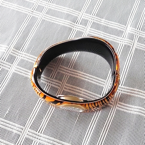 Kenneth Jay Lane Vintage Tiger Watch Cuff Bracelet - Picture 5 of 6
